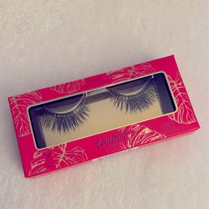 New in box Tarte Tarteist Lashes
